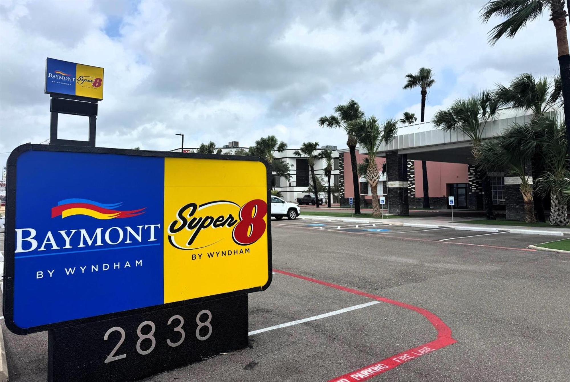 Hotel Super 8 By Wyndham Corpus Christi Airport Exterior foto